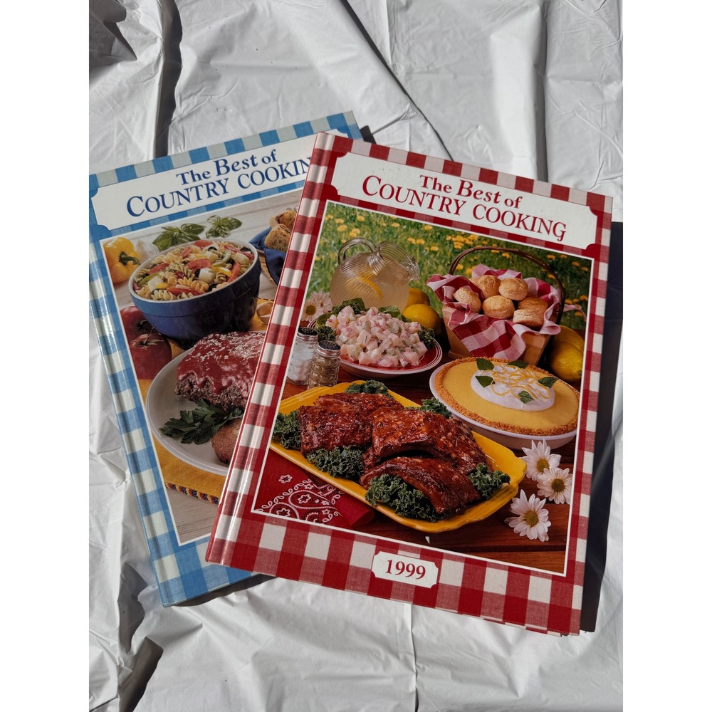 Taste of Home The Best of Country Cooking 1998 1999 Hardcover Books Set Red Blue